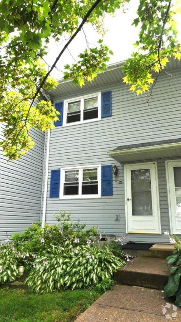 Building Photo - 22 Fredricksburg Ct