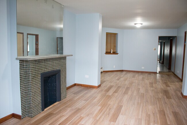 Foto del edificio - 3252 S Princeton Ave