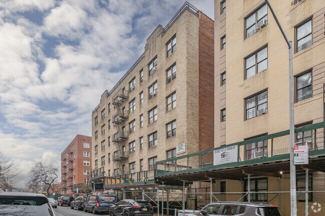 Foto del edificio - 55 E 190th