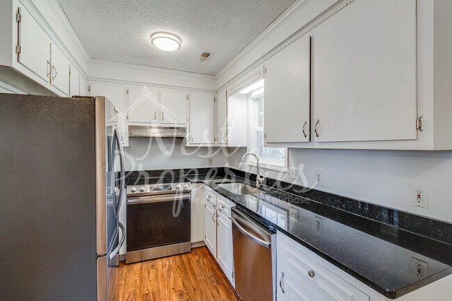 Foto del edificio - 4845 Patriot Pkwy