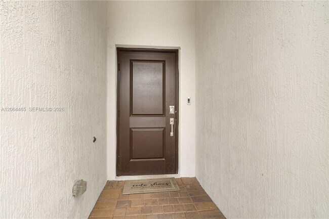 Foto del edificio - 12121 NW 23rd Ct