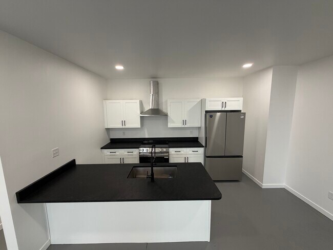 Building Photo - The Warehouse At Calhoun - RESIDENTIAL