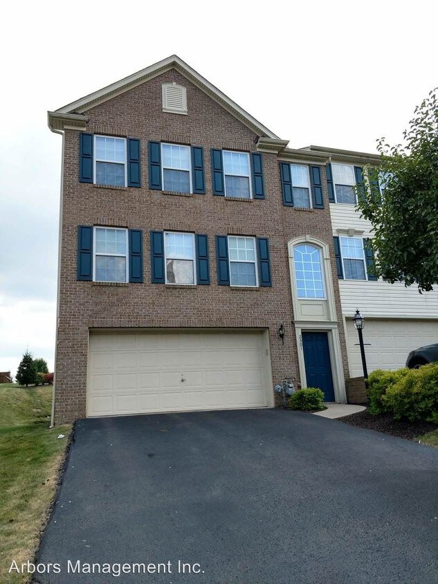 Primary Photo - 3 br, 2.5 bath House - 2301 Michael Drive