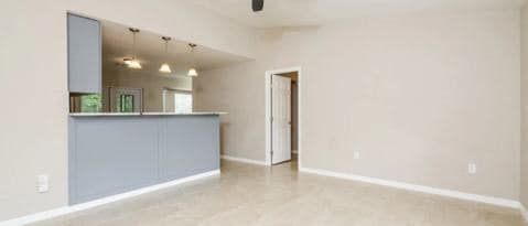 Foto del edificio - 1539 Tripoli St