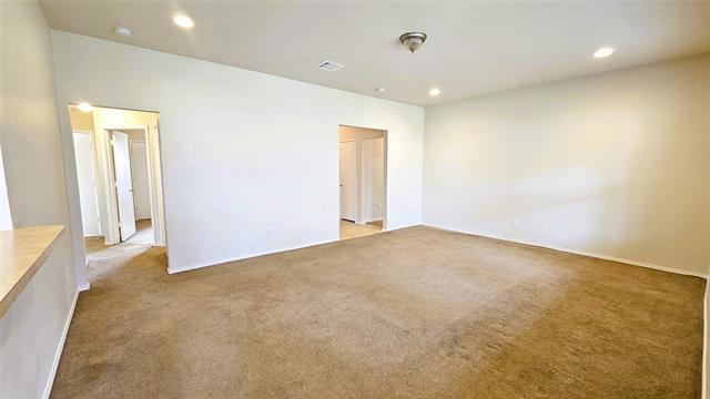 Building Photo - 715 Hallvale Dr