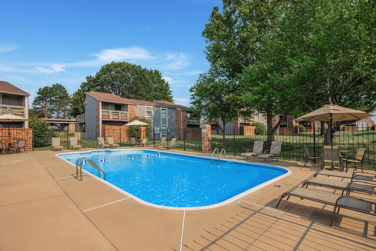 Primary Photo - Ramsgate Apartments and Townhomes