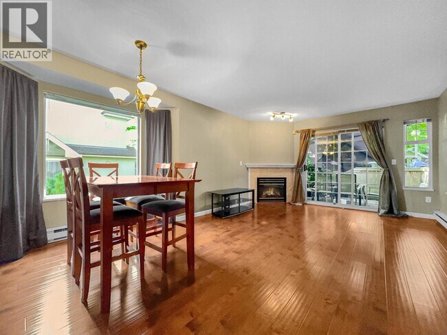 Photo du bâtiment - 7175 18th Ave