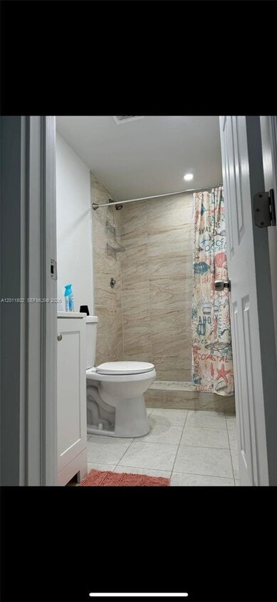 Foto del edificio - 1160 NW 193rd St