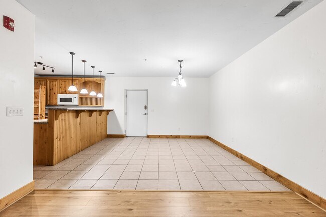 Foto del edificio - 5501 Lillehammer Ln