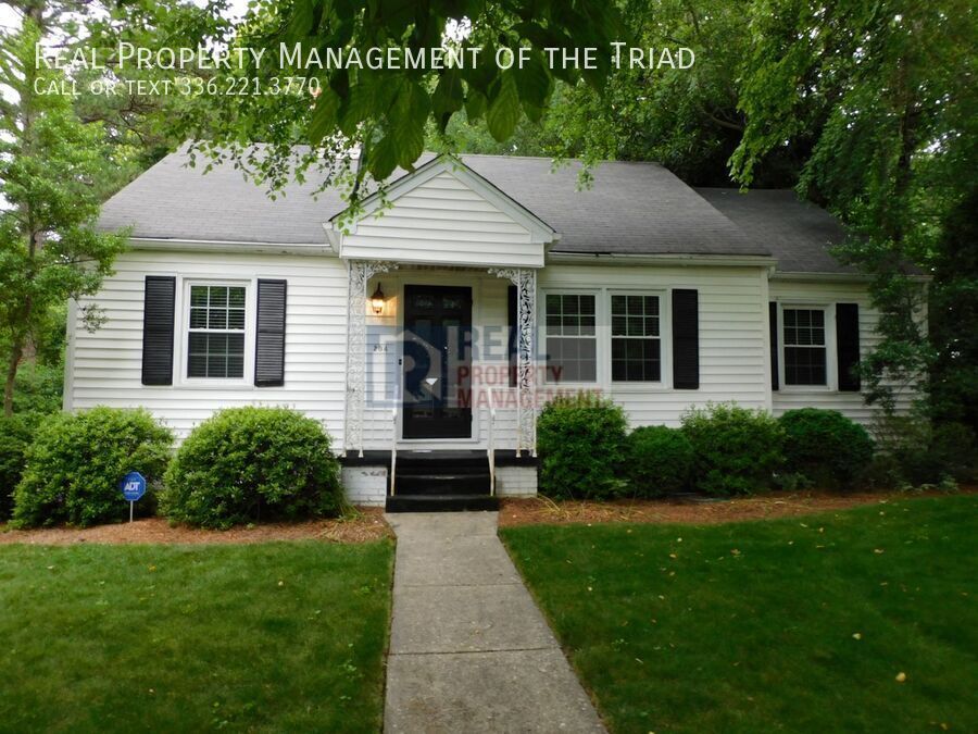 Foto principal - 204 W Newlyn St