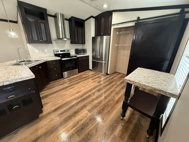 Foto del edificio - ? Beautifully Updated 3 Bedroom, 2 Bath Home in Bell City! ?