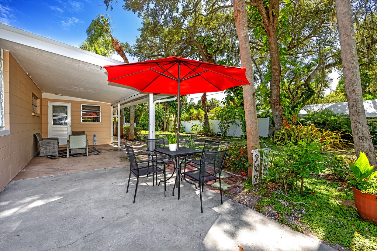 Foto principal - 2310 Waldemere St