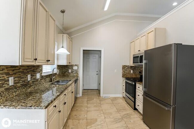 Foto del edificio - 210 GEM DR, KNIGHTDALE, NC 27545