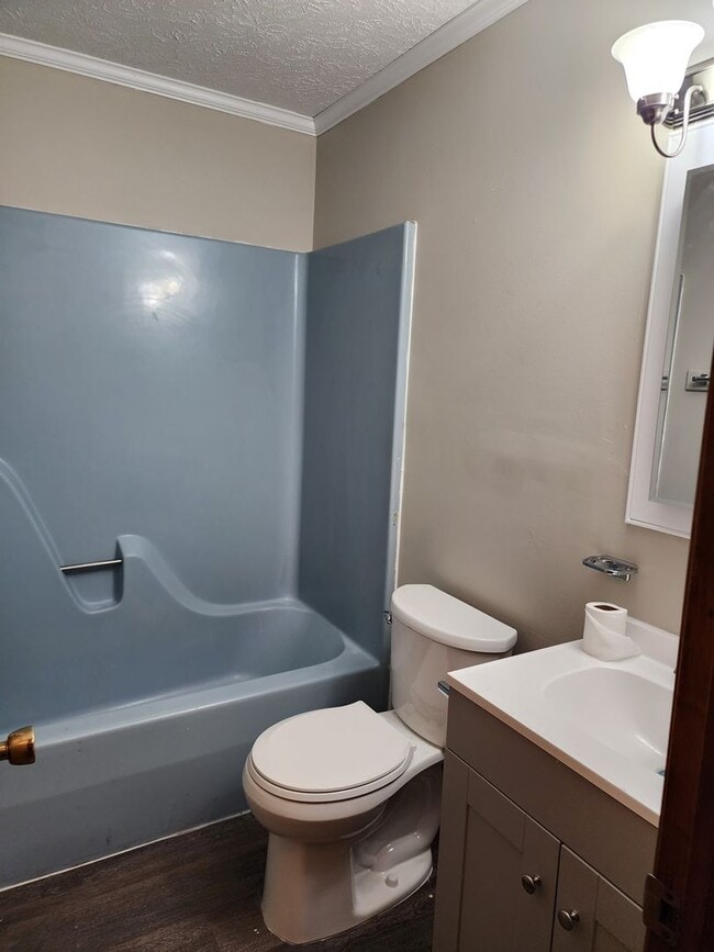 Building Photo - 3 Bedroom 1.5 Bath Rancher in Henrico County!