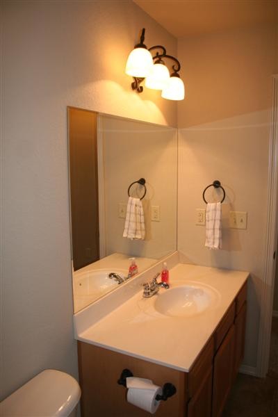 Foto del edificio - 2785 N Seneca Ave