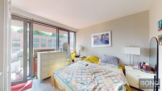 Foto del edificio - 237 E 34th St