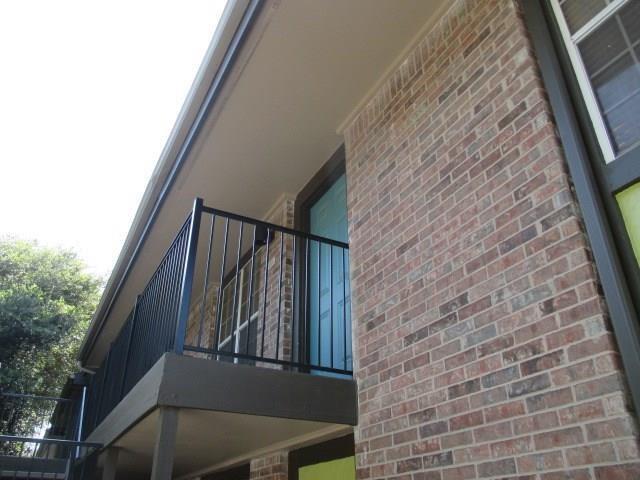 Foto del edificio - 7685 Northcross Dr
