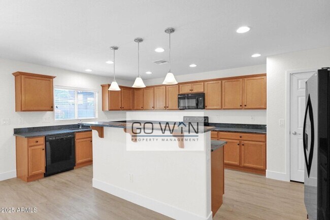 Foto del edificio - 4 Bed/ 2.5 bath - Beautiful Single Family ...