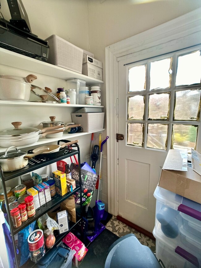 Foto del edificio - 271 Chestnut Ave