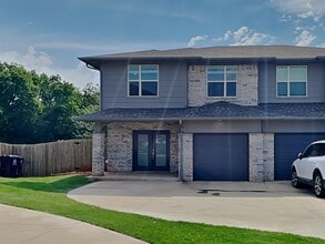 Building Photo - 13526 Vinita Dr