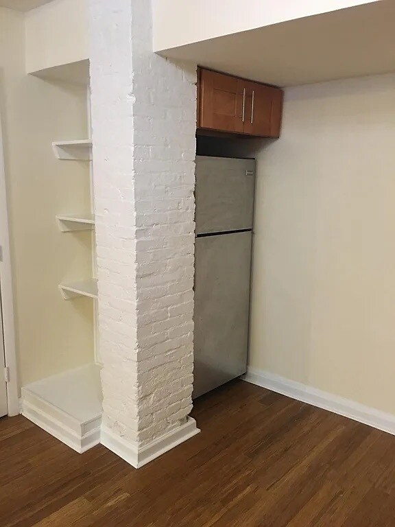 Building Photo - 1214 N Calvert St