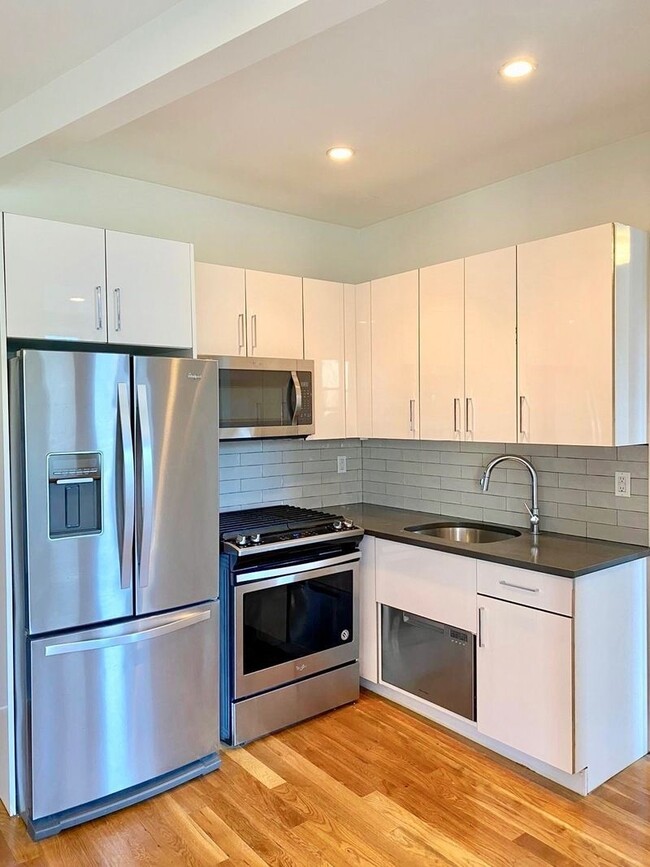 Foto del edificio - 1030 Carroll St