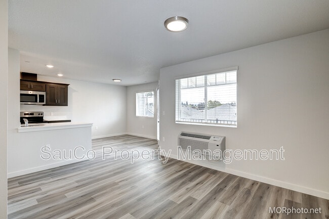 Foto del edificio - 2564 Hawthorne St