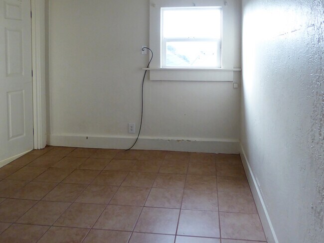Foto del edificio - 6690 Fields Landing Dr