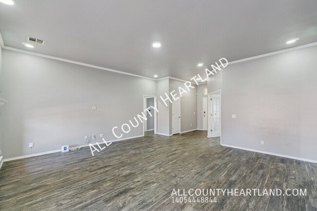 Building Photo - 2821 NW 170th St