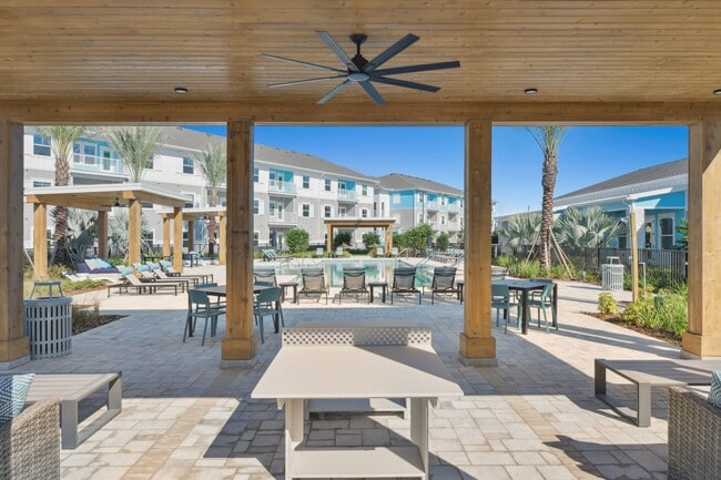 Building Photo - Allegra at Cocoa