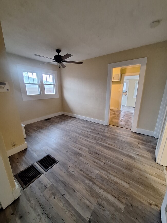 Dining Room - 1423 Oakwood Ave