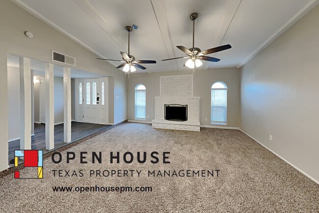 Foto del edificio - 2208 Proctor Dr, Carrollton
