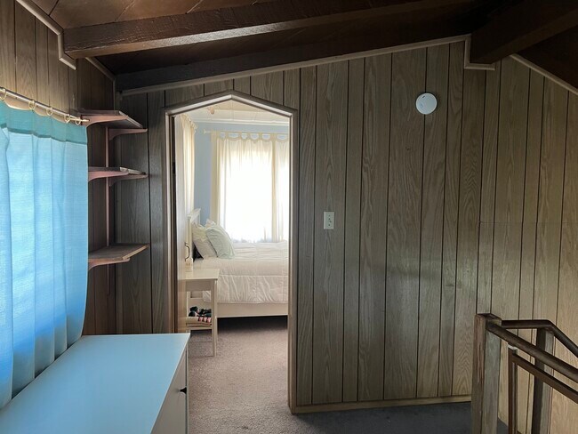 Loft & bedroom - 1547 Livonia Ave