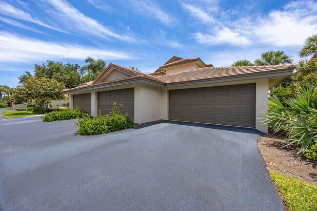 Foto del edificio - 26868 Wedgewood Dr