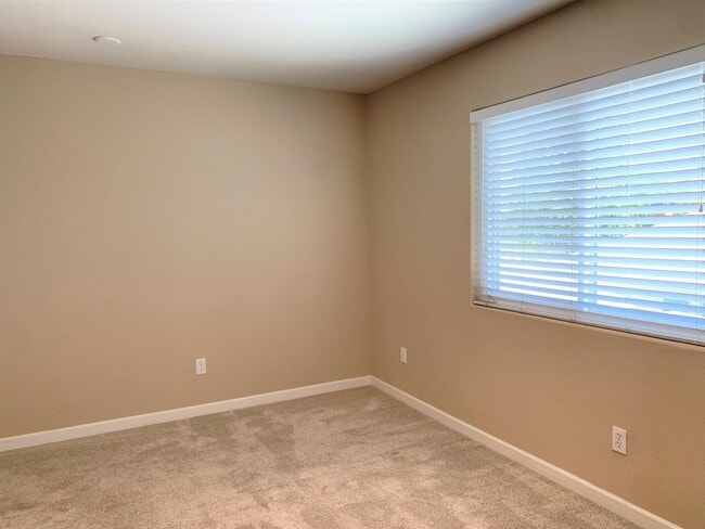 Foto del edificio - 1028 S 30th St