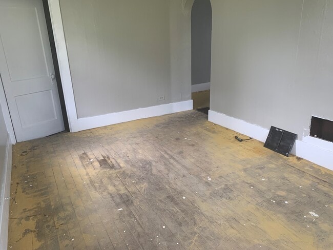 Building Photo - 9 Jacob St