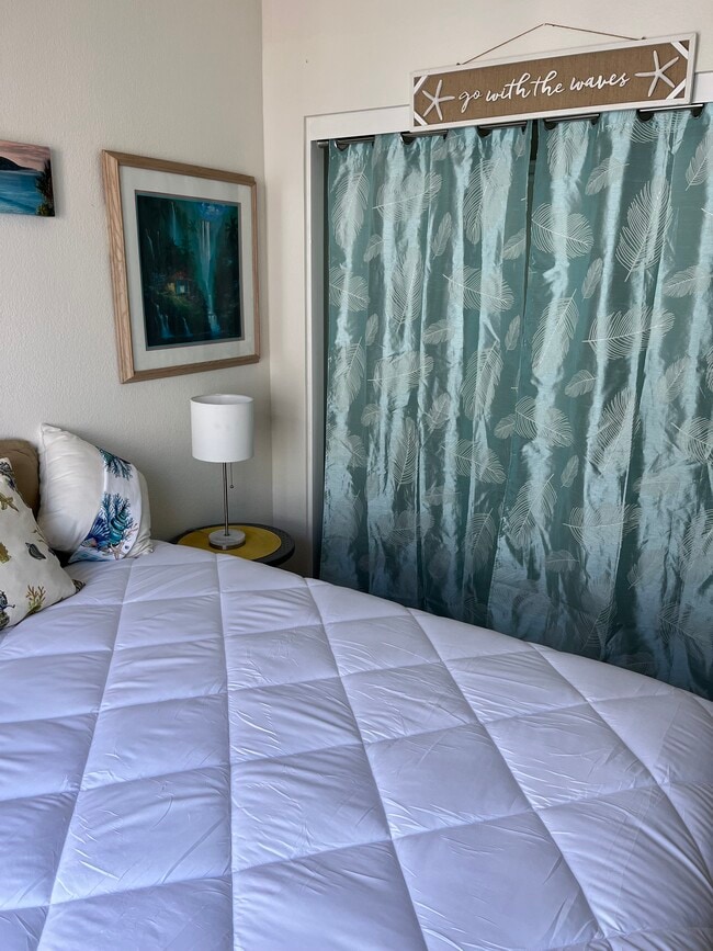 Building Photo - 21851 Newland St