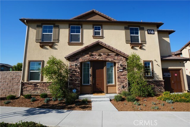 Building Photo - 28228 Heirloom Dr