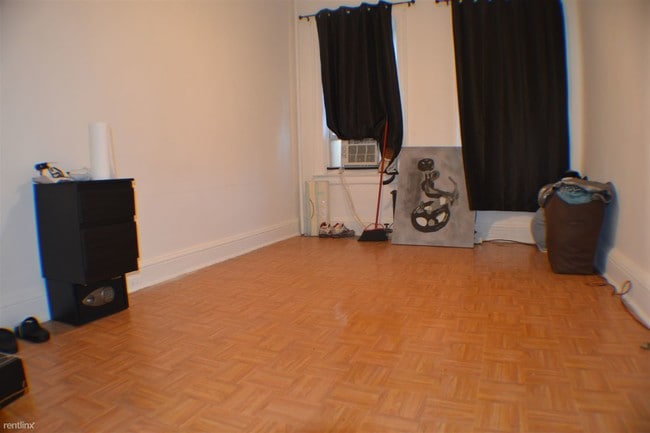 Building Photo - 3239 47th St