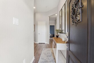 Building Photo - 16119 Barge Way