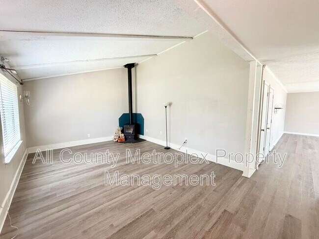 Photo - 2107 Rockwood Dr House