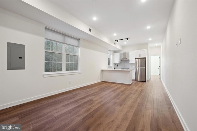 Photo - 2513 N Howard St Apartment