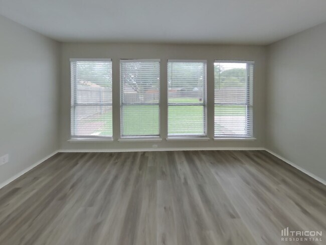 Foto del edificio - 1701 Pecan View Dr