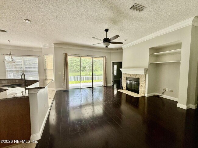 Foto del edificio - 1084 Candlebark Dr