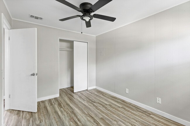 Unit 32 Bedroom 1 - Sundance Apartments