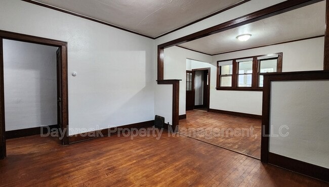 Foto del edificio - 723 14th St N