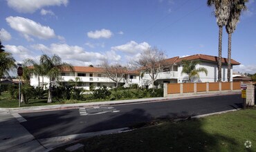 Building Photo - Sunset Drive Apartments