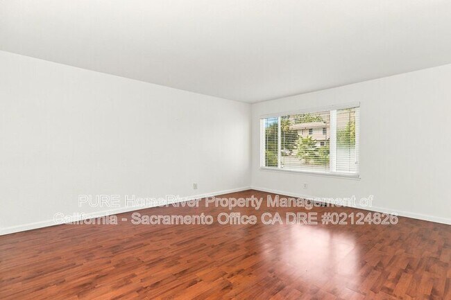 Foto del edificio - 4924 Olive Oak Way