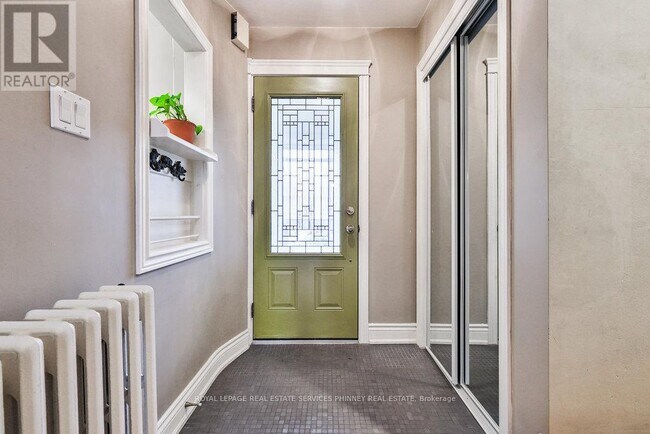 Photo du bâtiment - 9 Hilo Rd