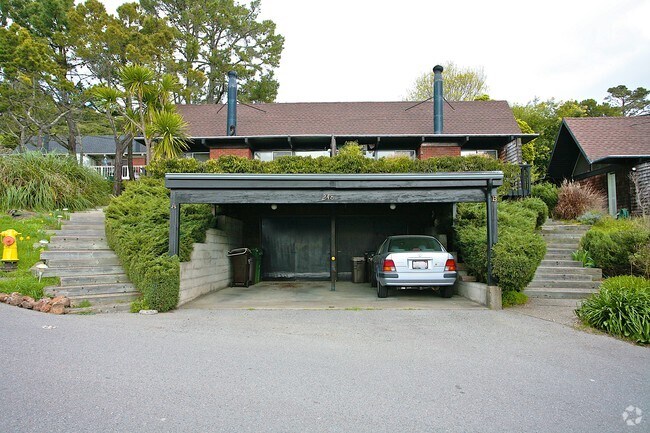 Building Photo - 248 Esperanza Ave